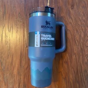 ⚡️FLASH SALE! NWT Stanley Tumbler 40 oz